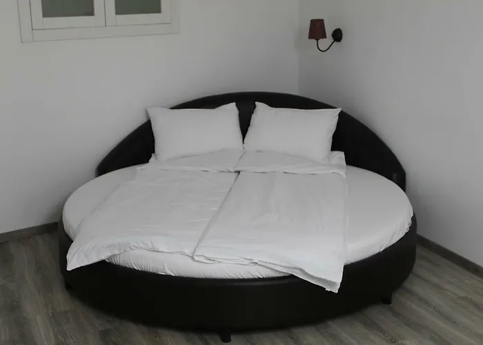 Apartament Varchev 2 *